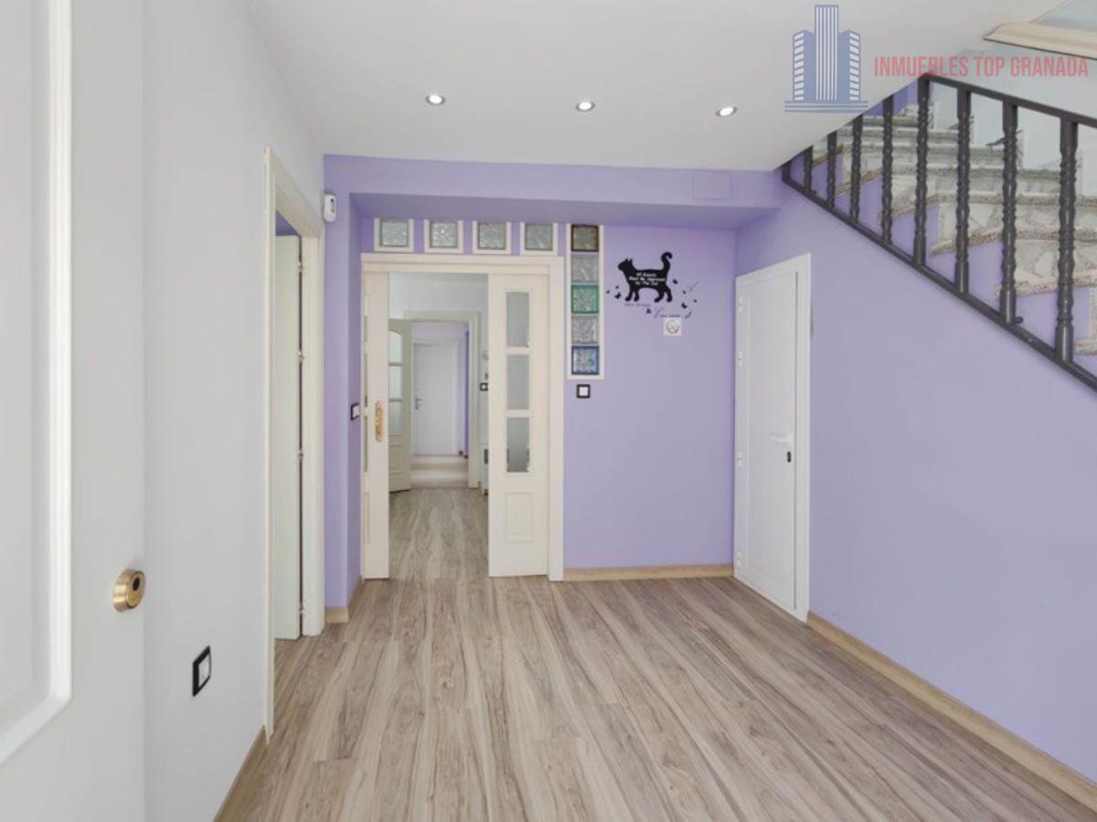 For sale of house in Santa Fe