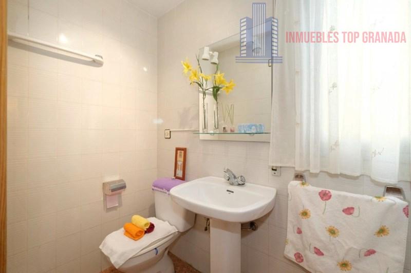 For sale of flat in Maracena