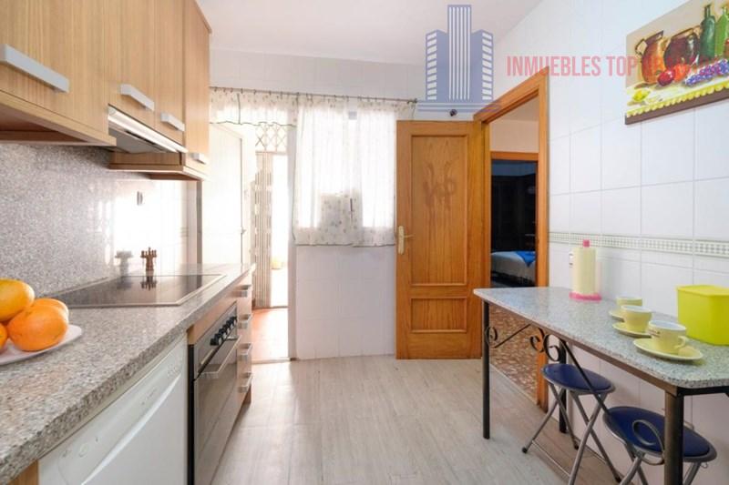 For sale of flat in Maracena