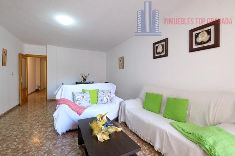 For sale of flat in Maracena