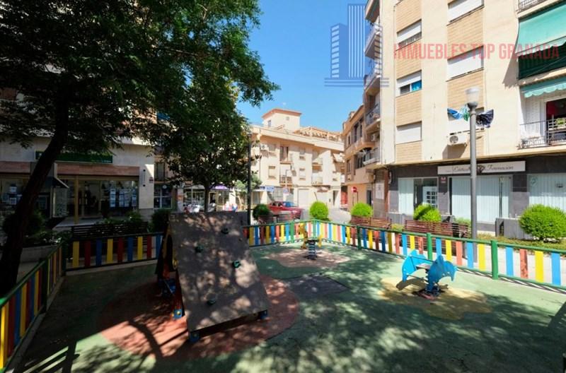 For sale of flat in Maracena