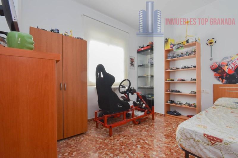 For sale of flat in Atarfe