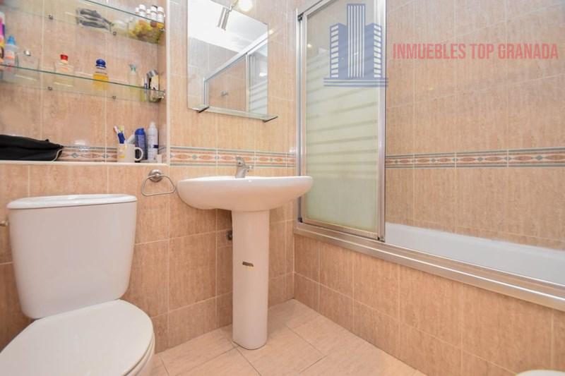 For sale of flat in Atarfe