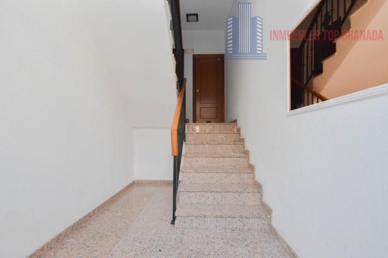 For sale of flat in Atarfe