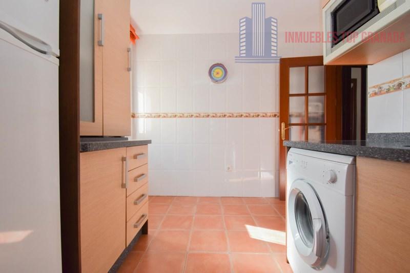 For sale of flat in Atarfe