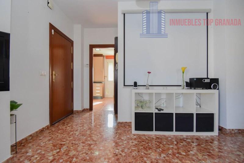 For sale of flat in Atarfe