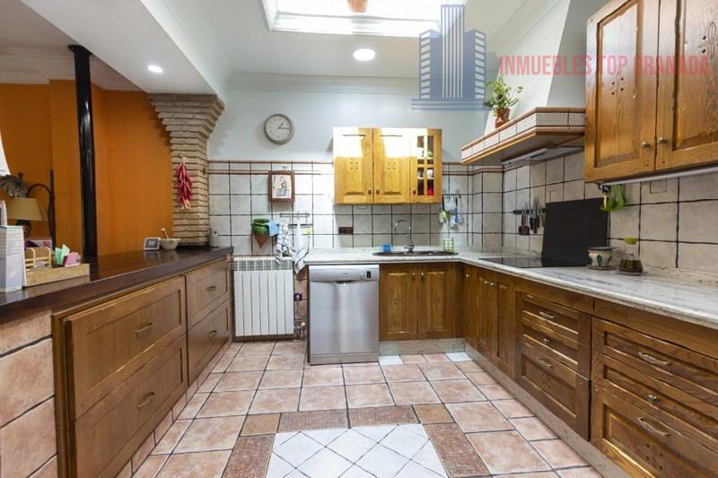 For sale of house in Churriana de la Vega