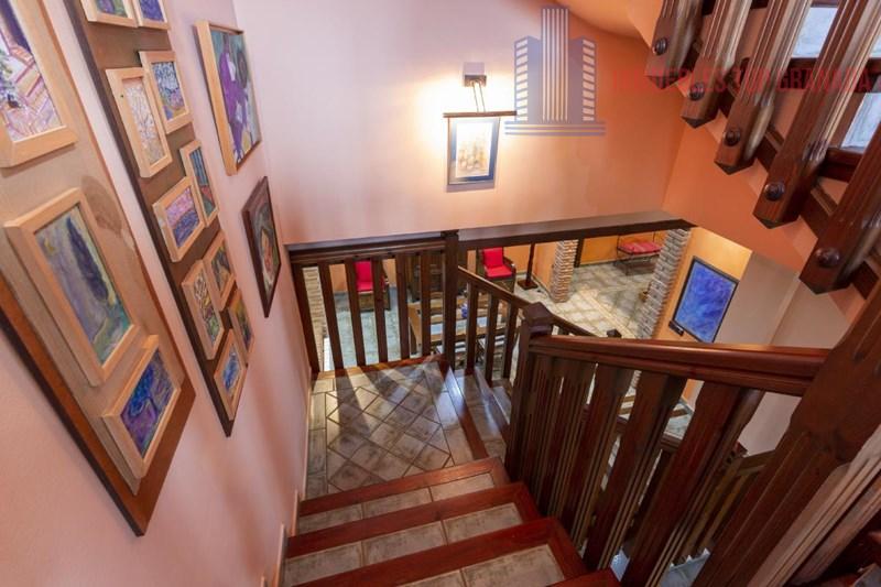 For sale of house in Churriana de la Vega