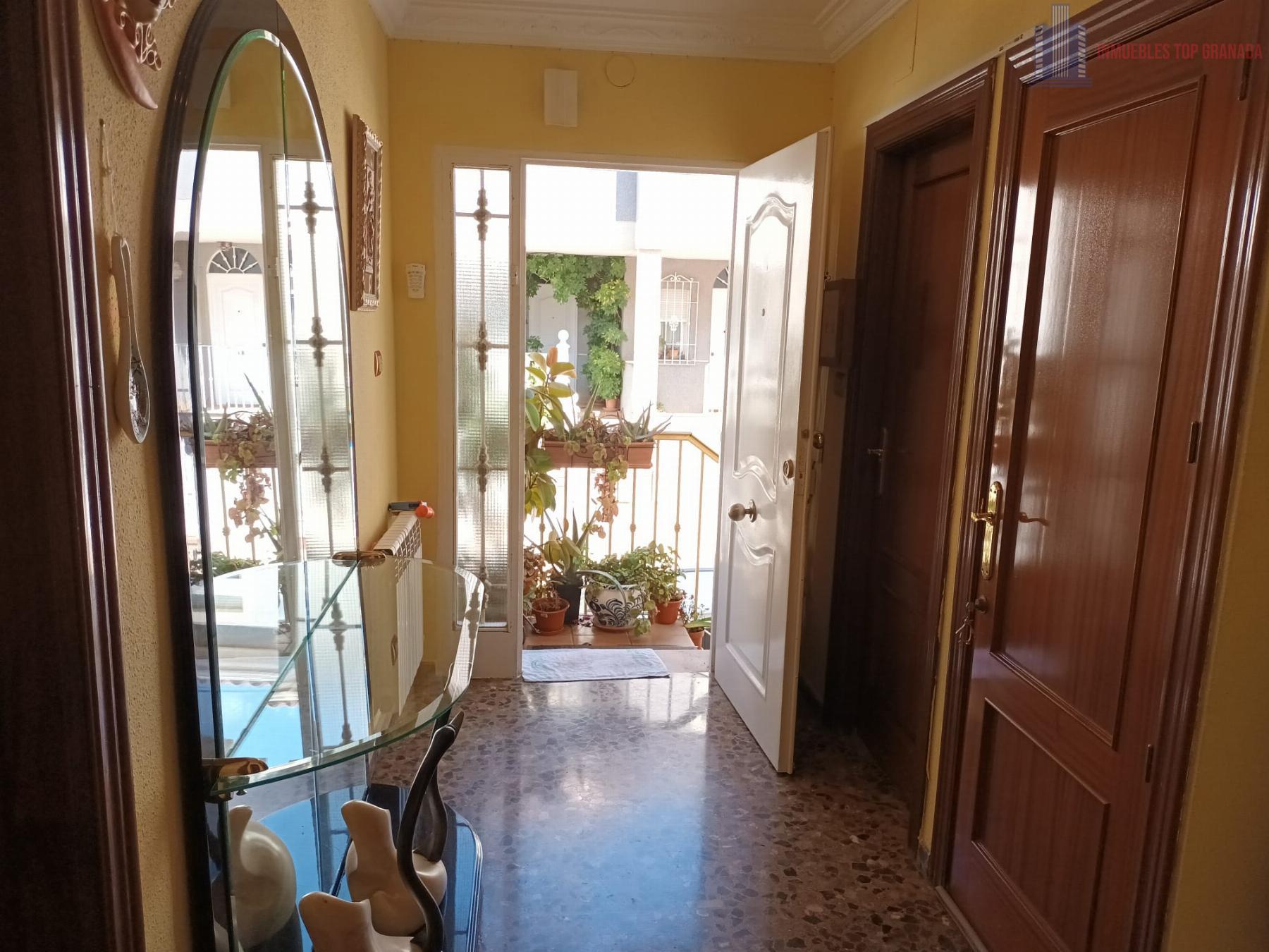 For sale of house in Maracena
