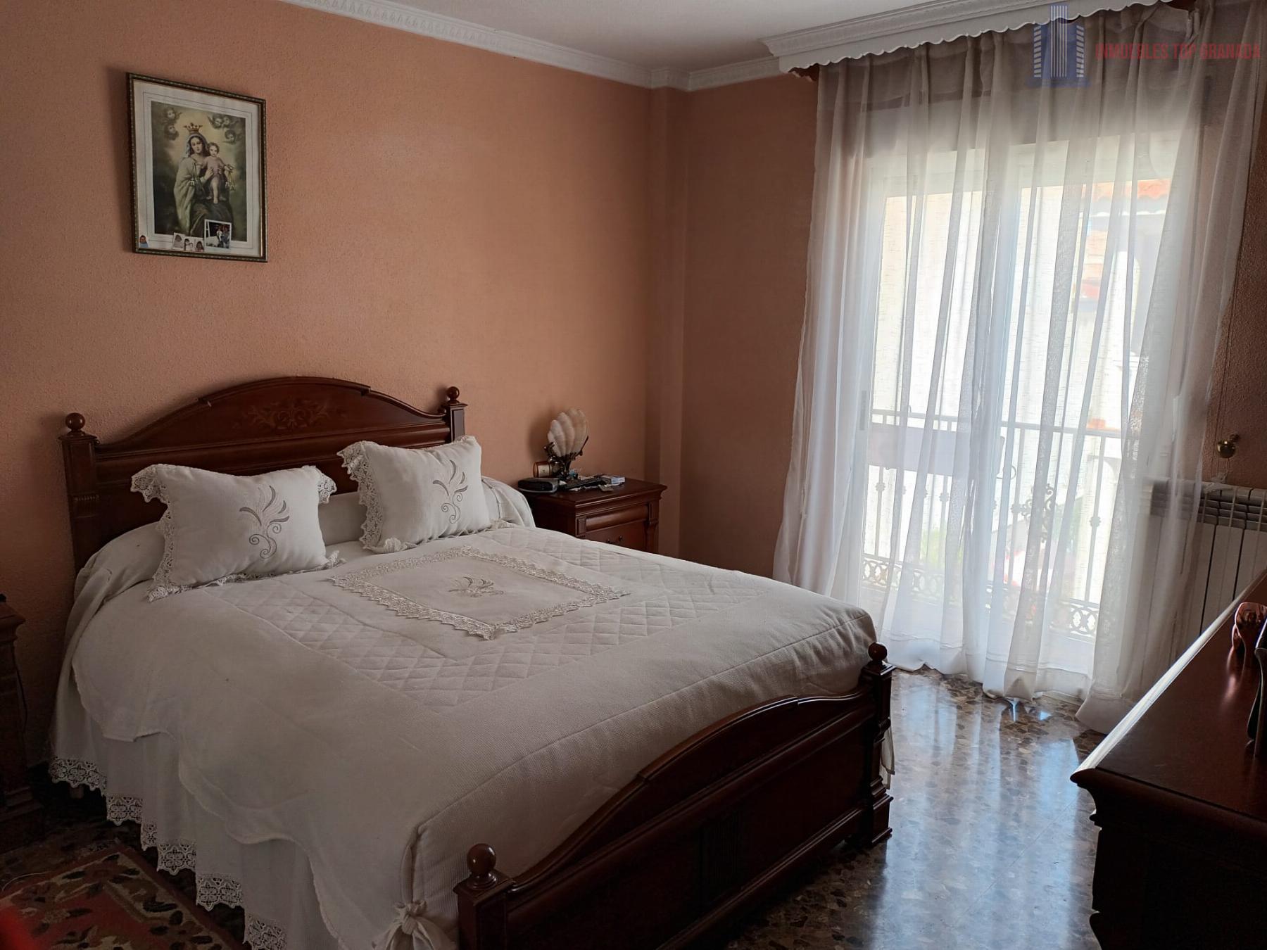 For sale of house in Maracena