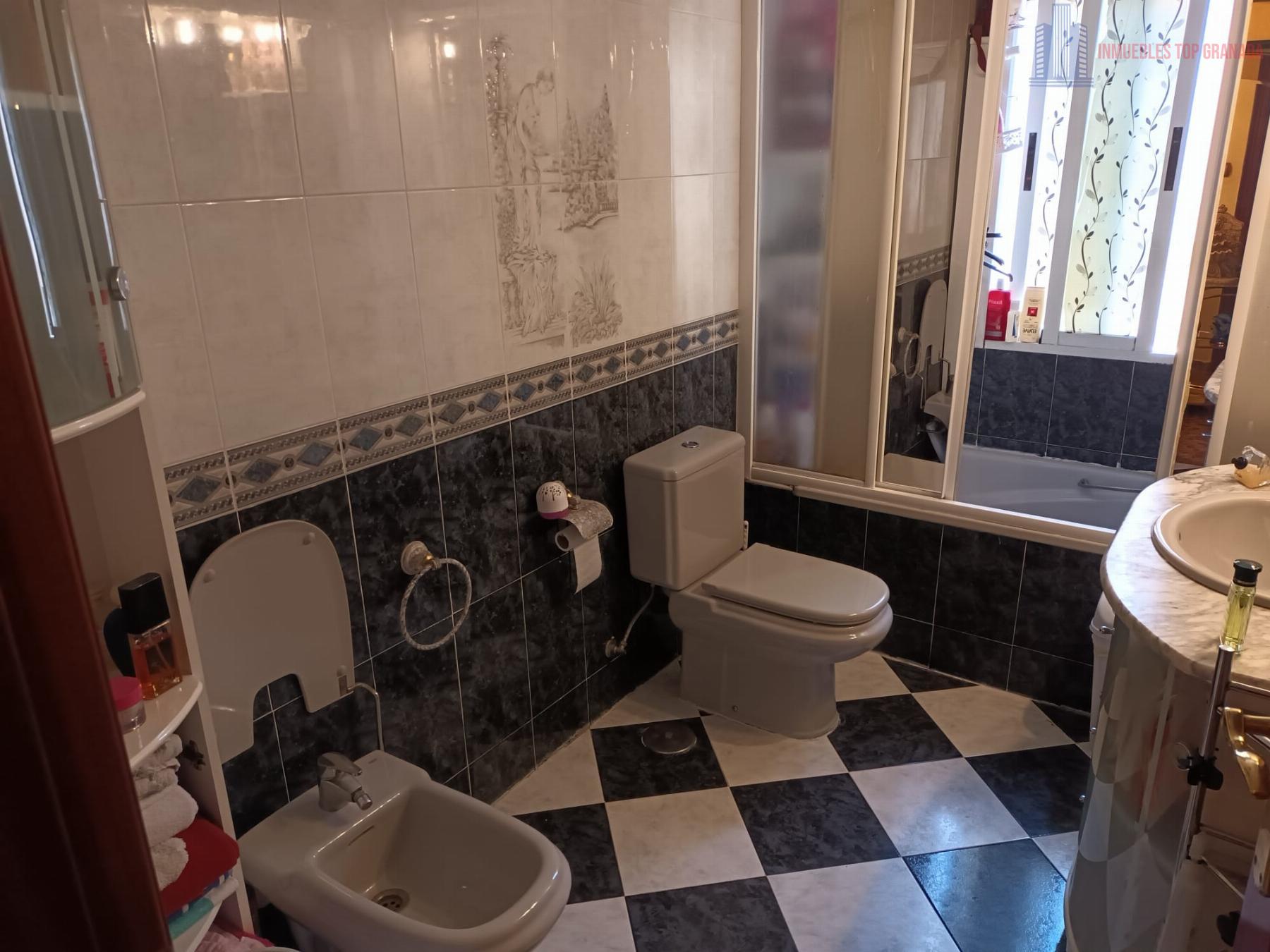 For sale of house in Maracena