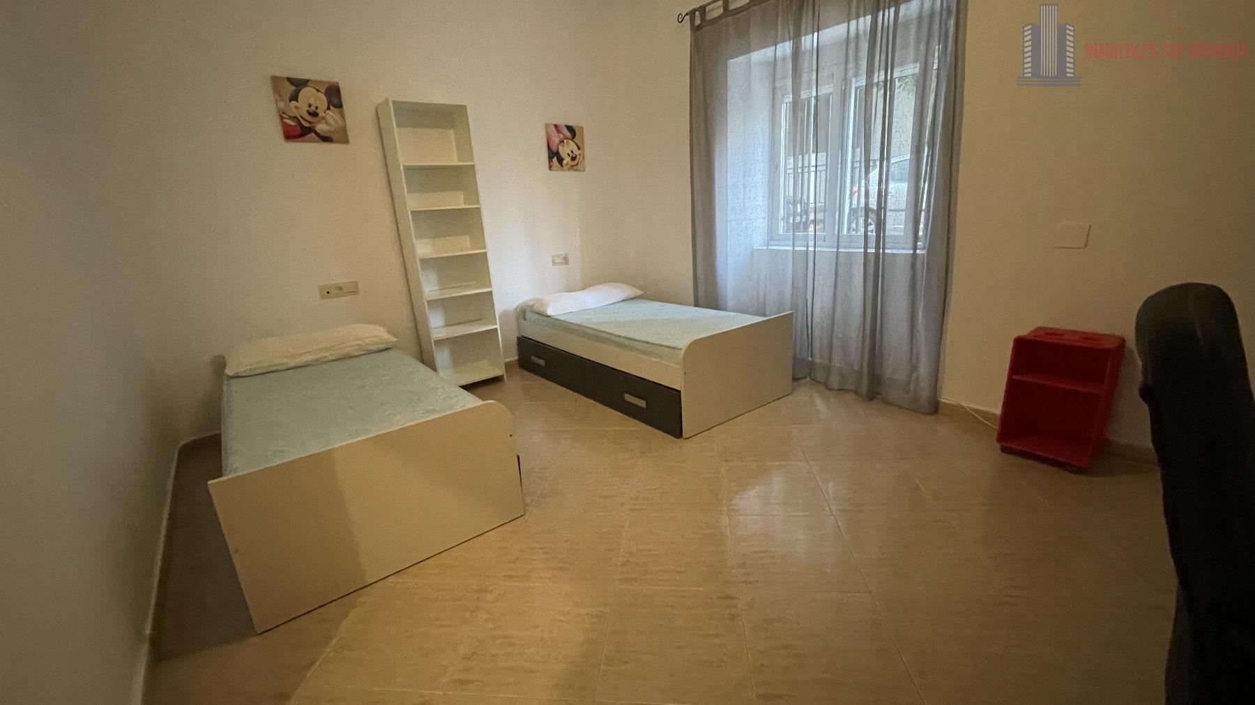 Venta de piso en Granada