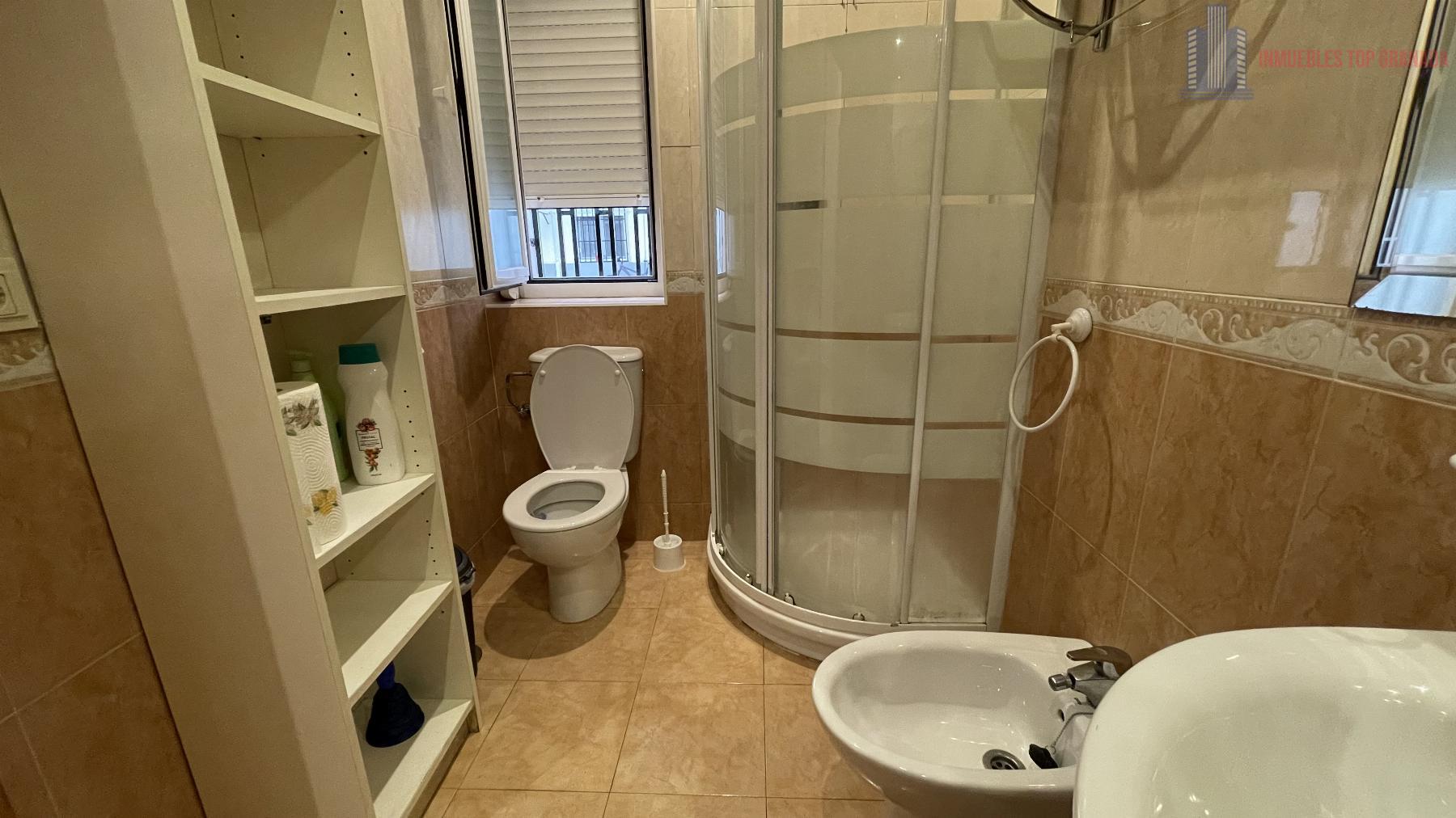 Venta de piso en Granada