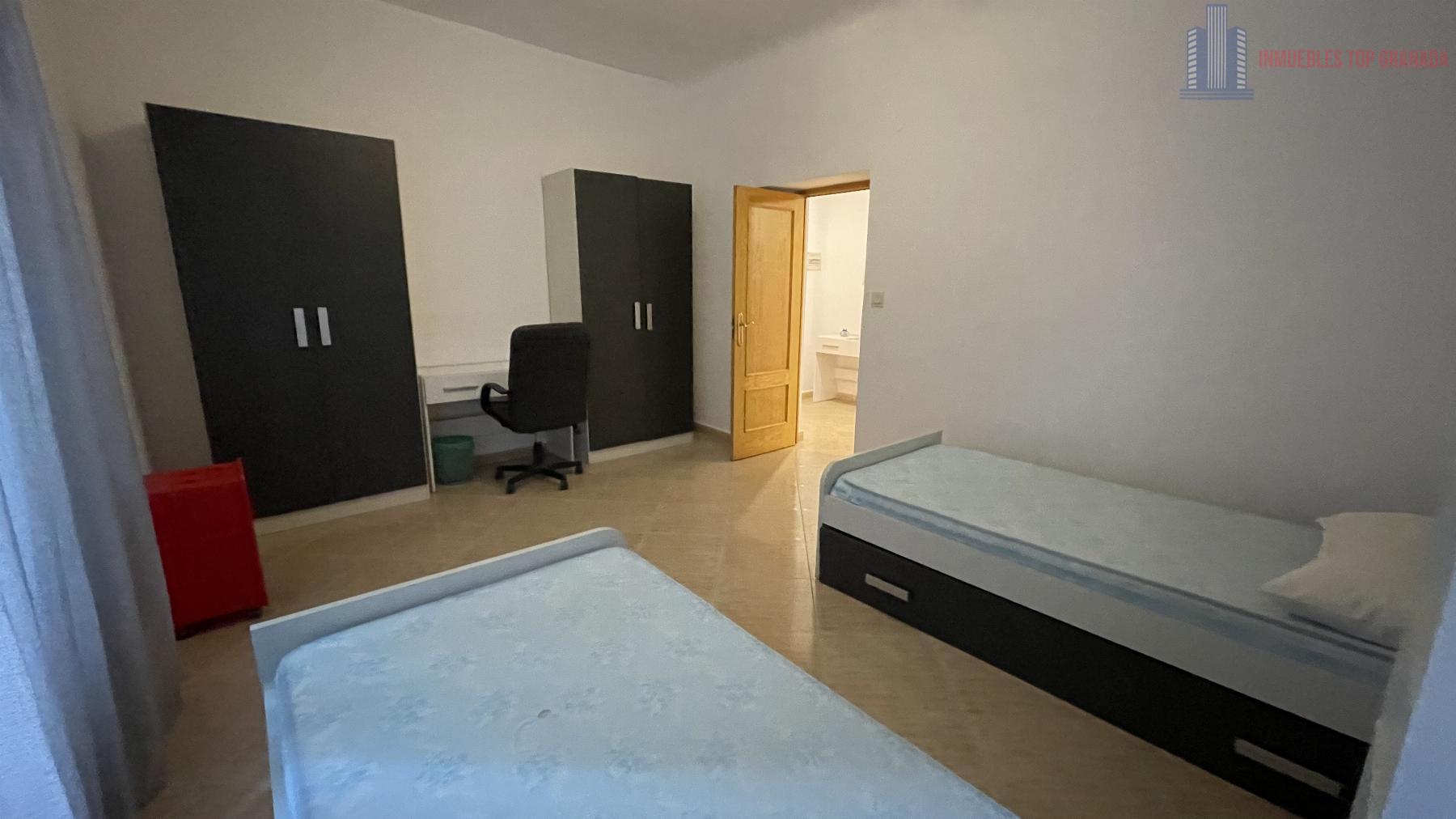 Venta de piso en Granada