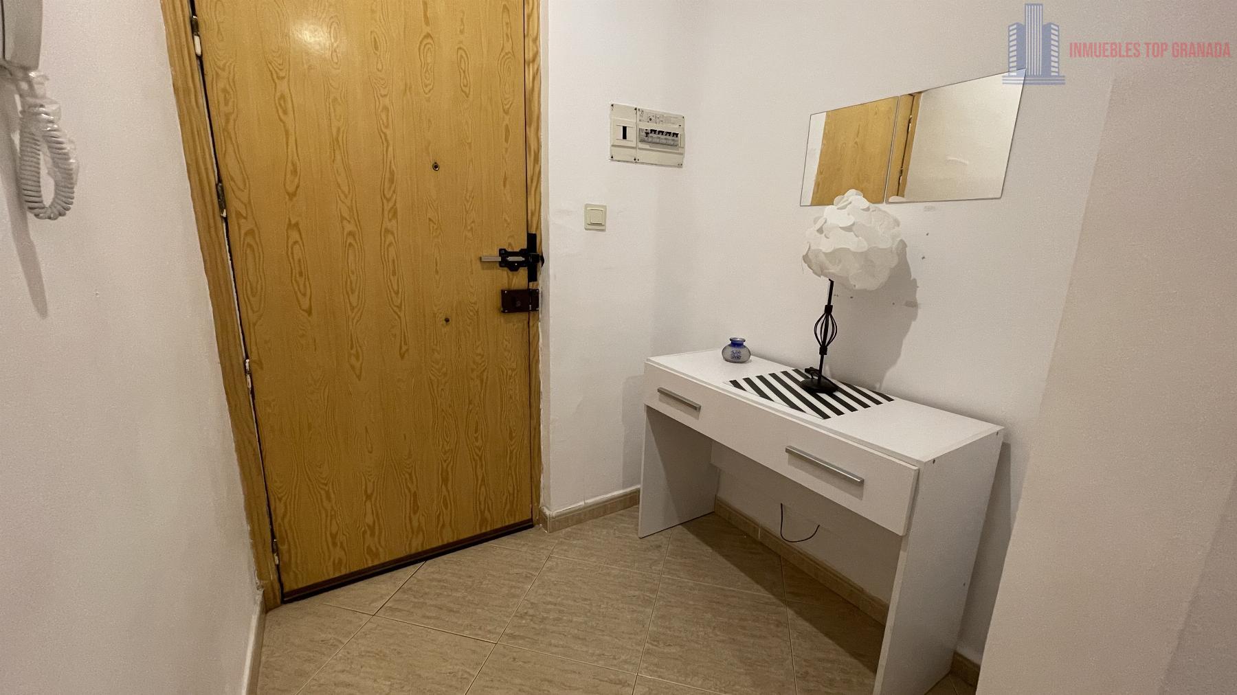 Venta de piso en Granada