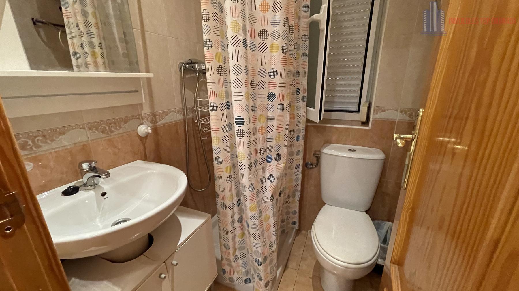Venta de piso en Granada
