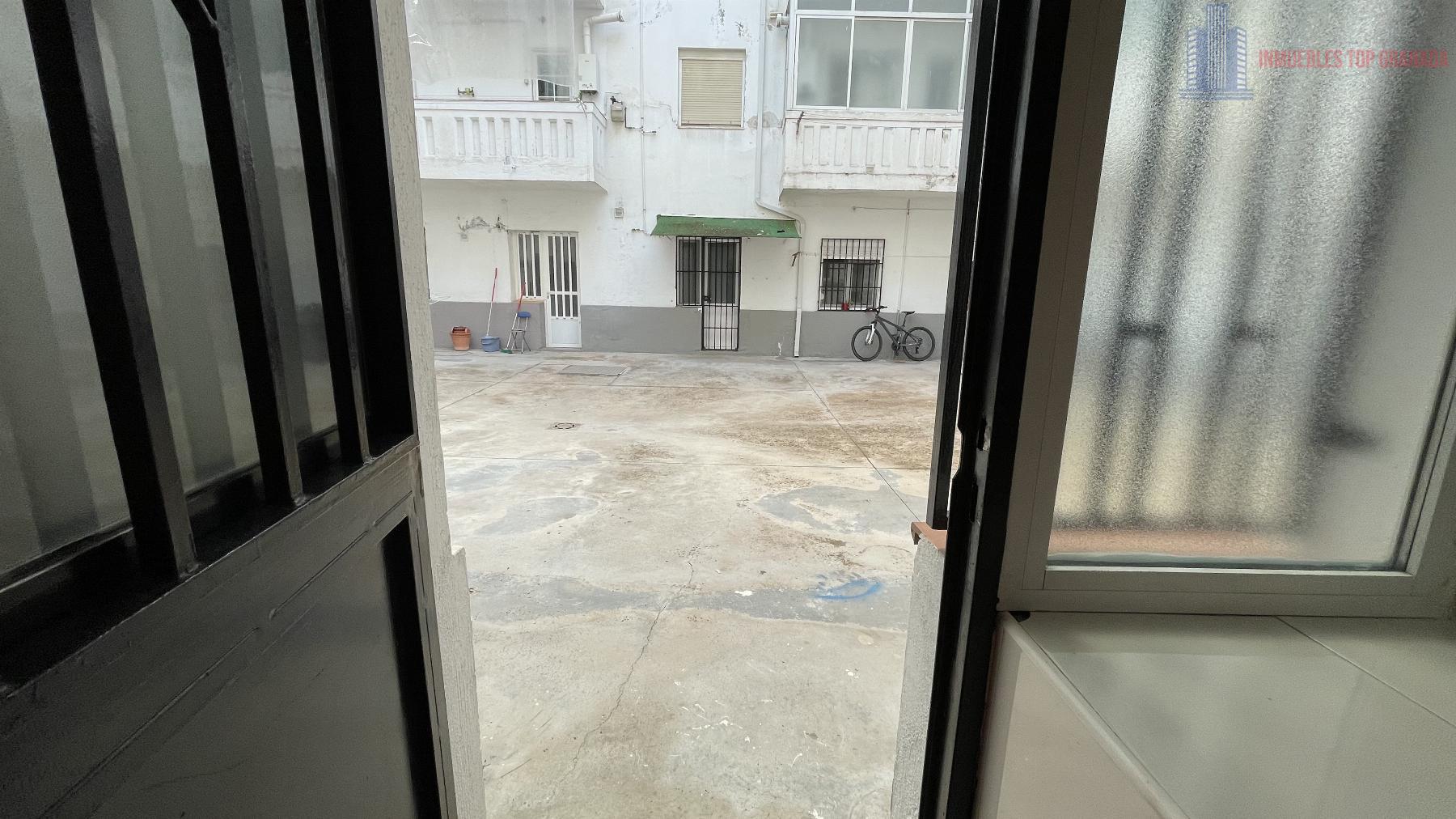 Venta de piso en Granada