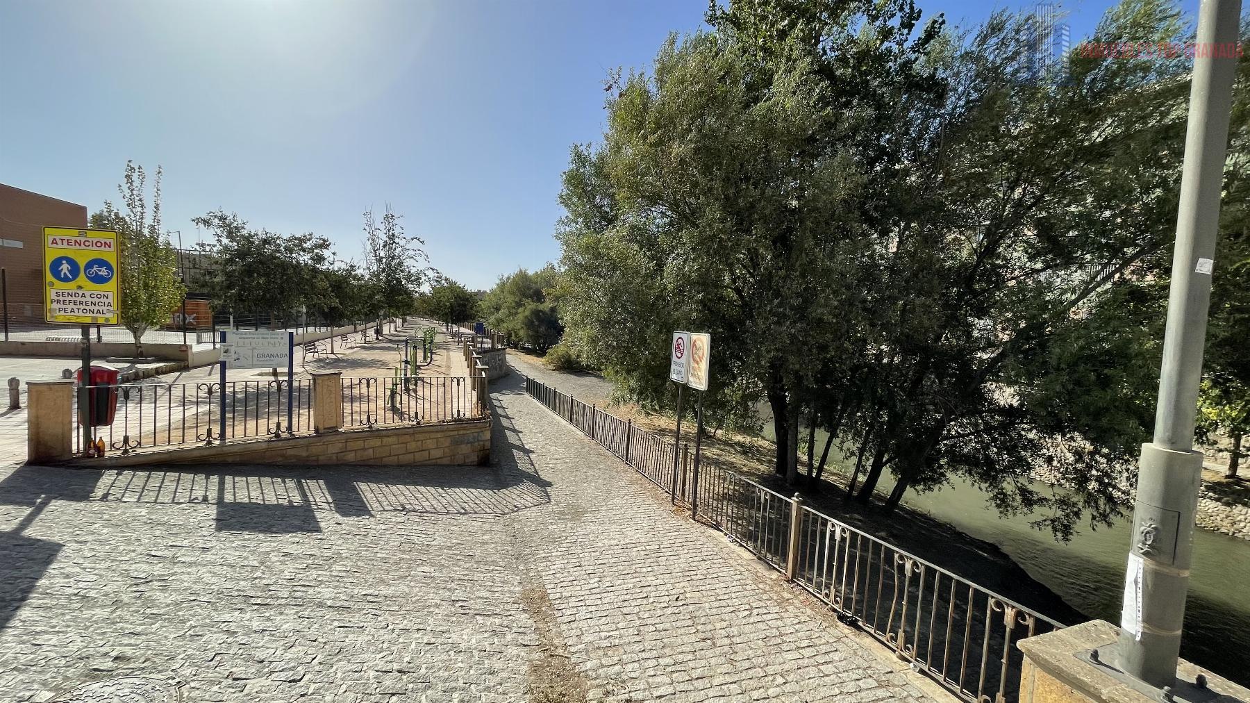 Venta de piso en Granada
