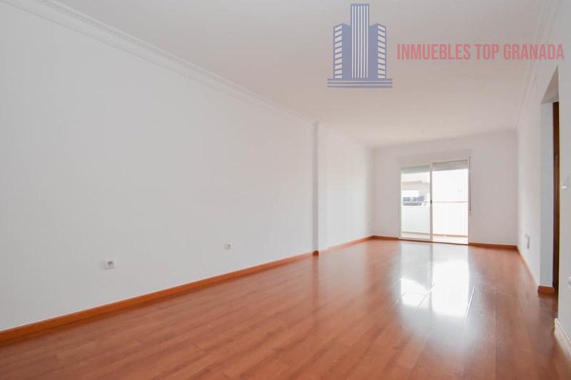 Venta de piso en Las Gabias