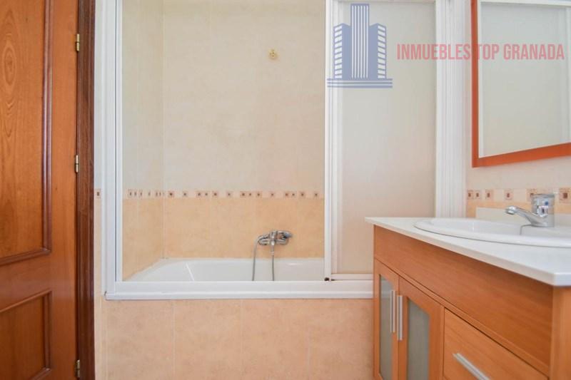 Venta de piso en Las Gabias
