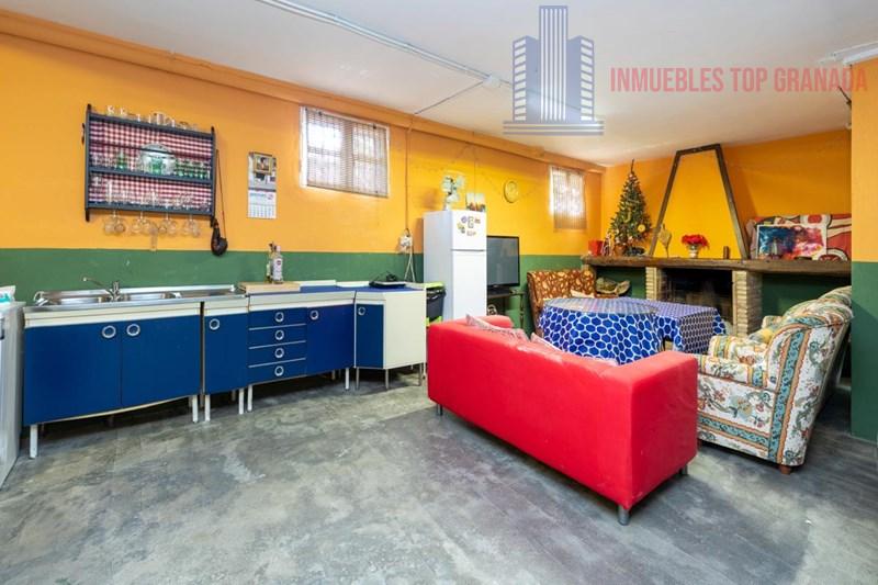 For sale of chalet in La Zubia
