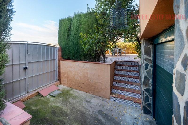 For sale of chalet in La Zubia