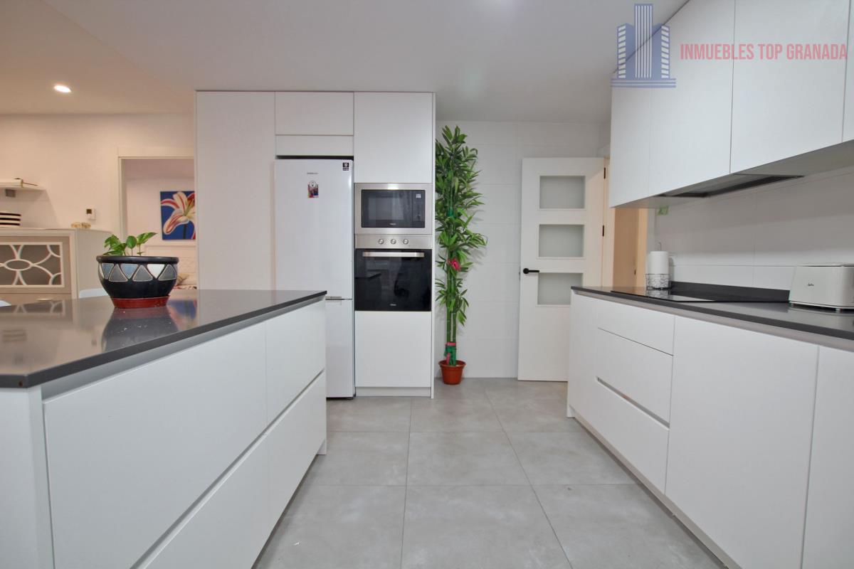 Venta de piso en Granada
