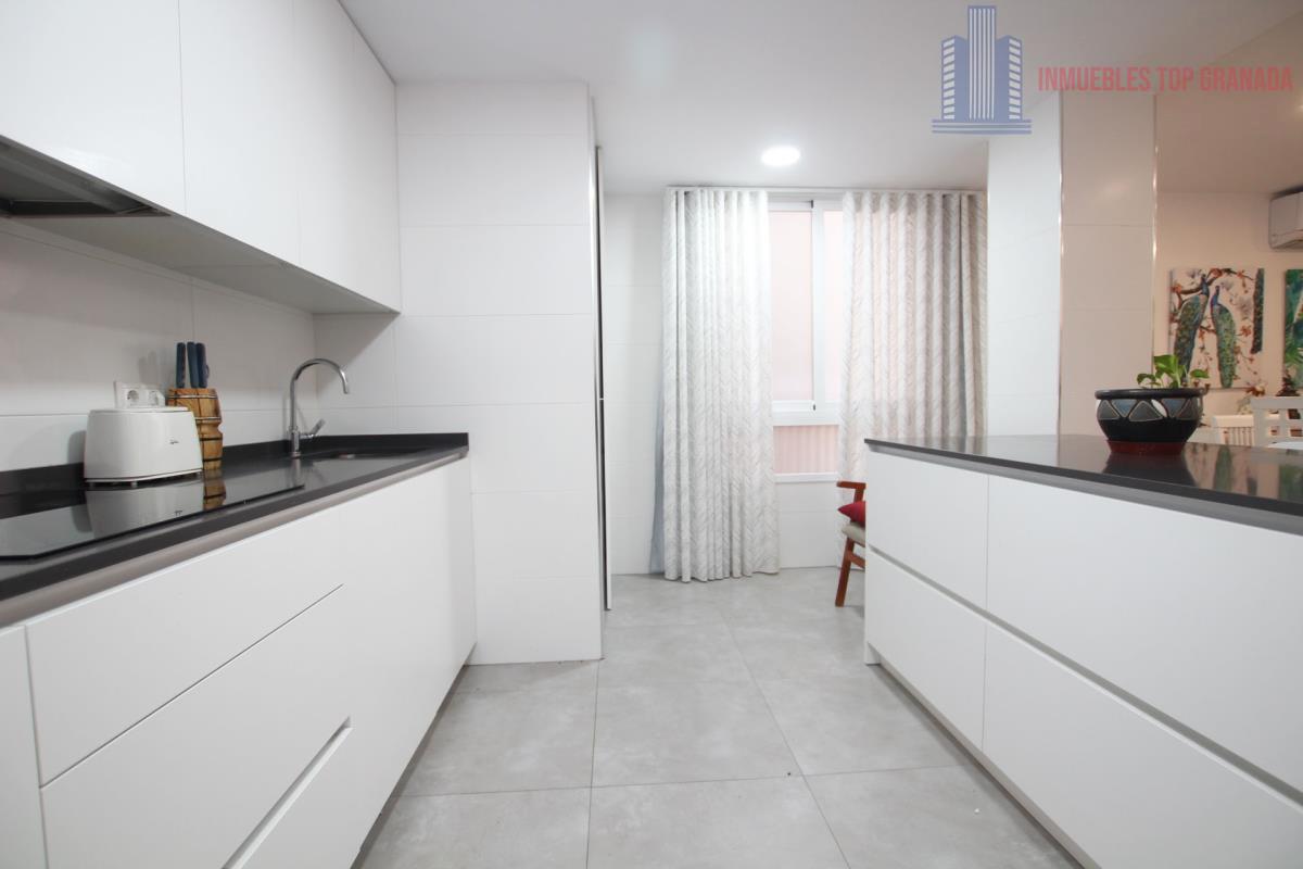 Venta de piso en Granada