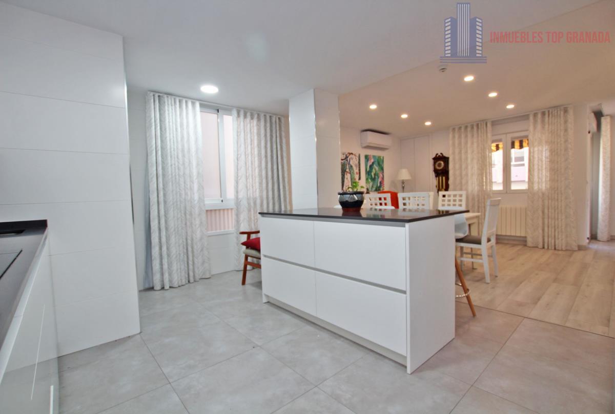 Venta de piso en Granada