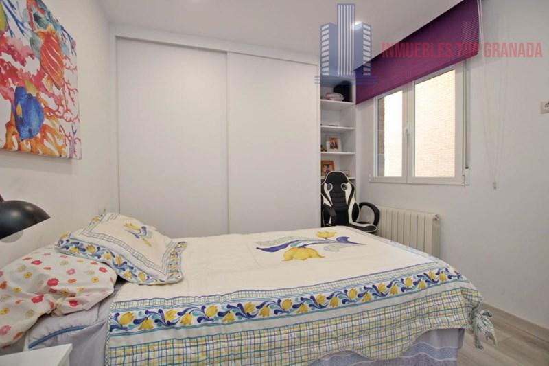 Venta de piso en Granada
