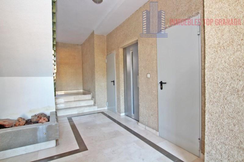 Venta de piso en Granada