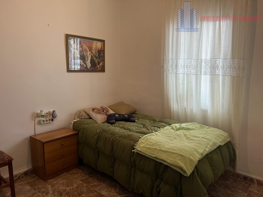 Venta de casa en Granada