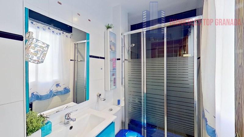 For sale of chalet in Huétor Vega