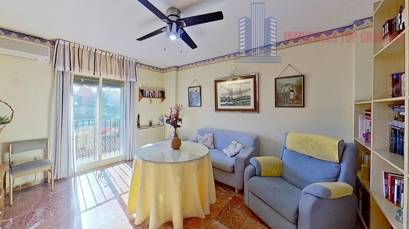 For sale of chalet in Huétor Vega