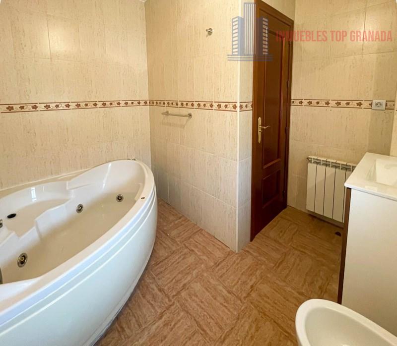For sale of house in Atarfe