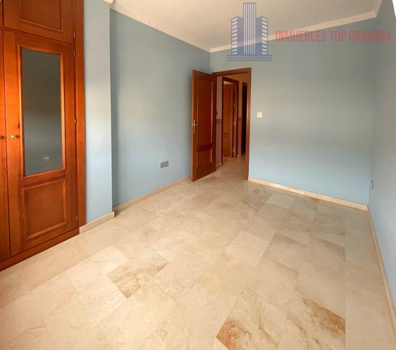 For sale of house in Atarfe