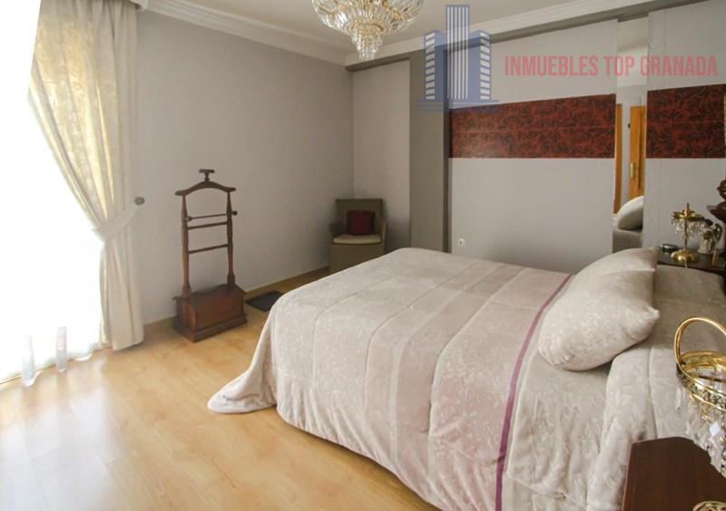 For sale of house in Albolote