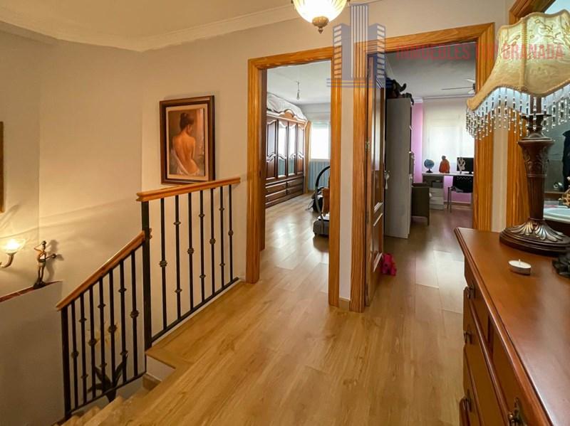 For sale of house in Albolote