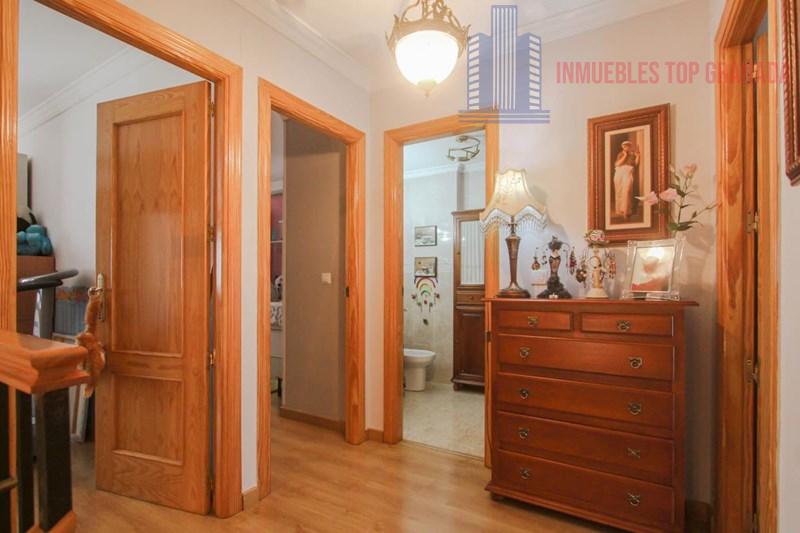 For sale of house in Albolote