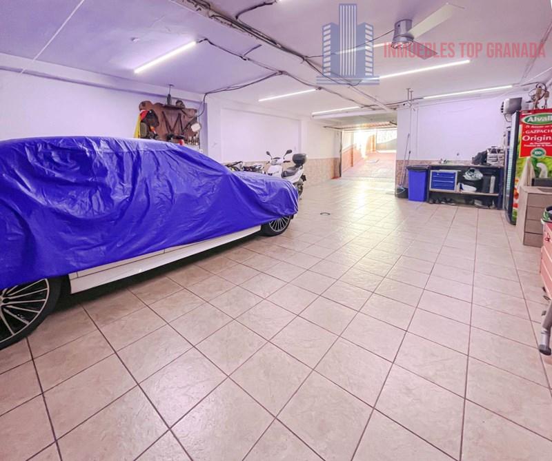 For sale of house in Albolote