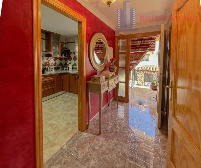 For sale of house in Albolote