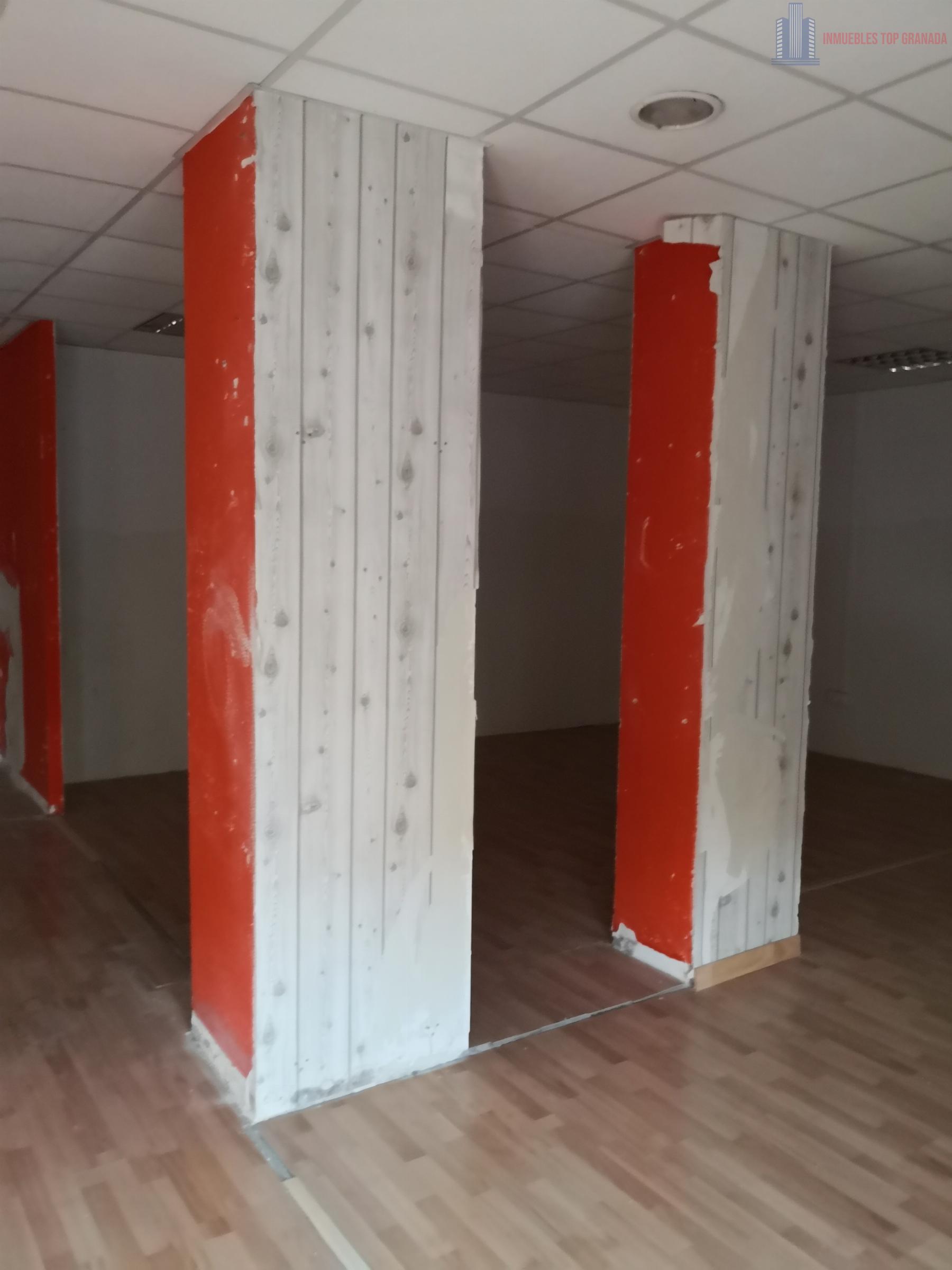 For rent of commercial in Armilla