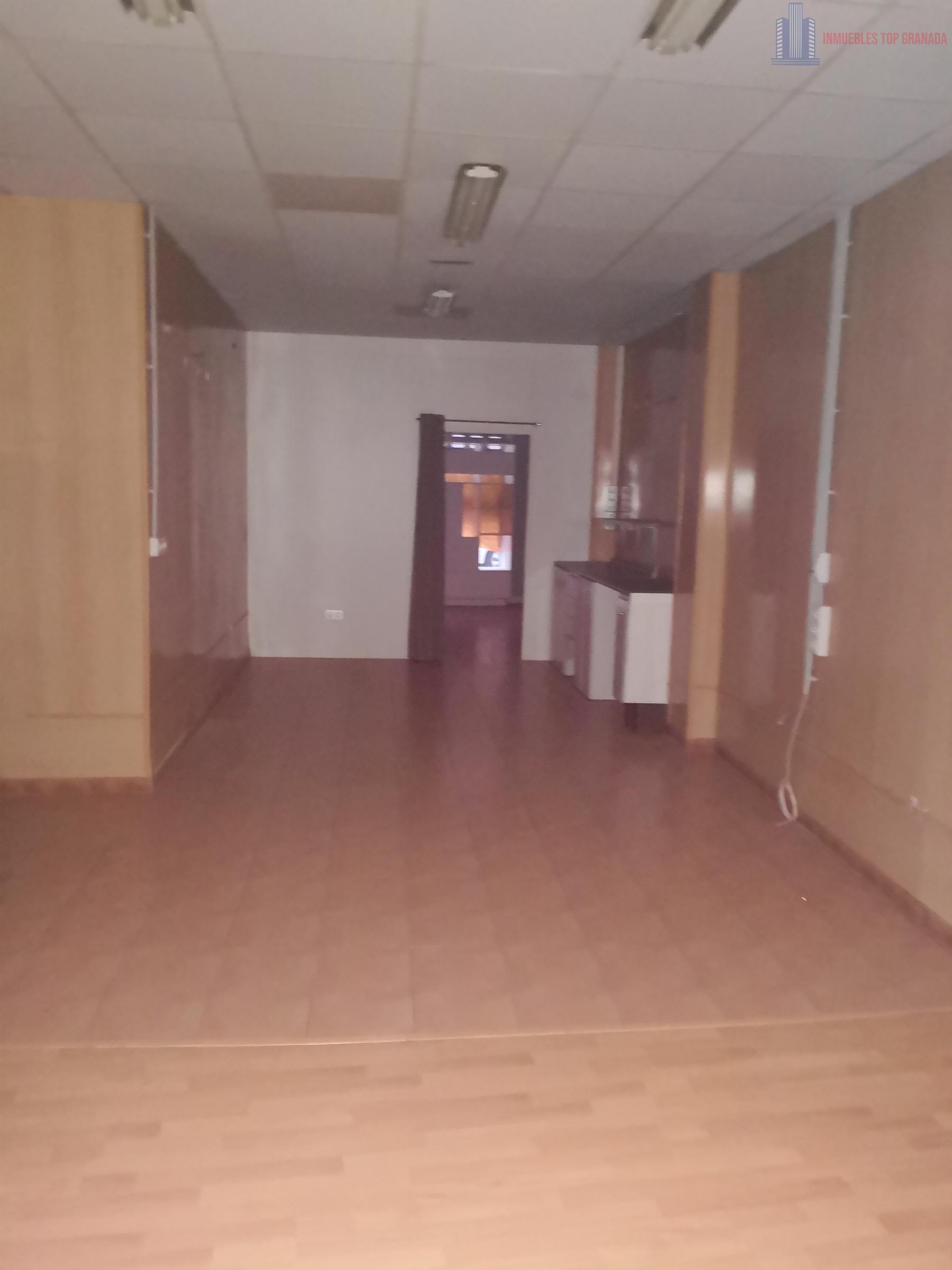 For rent of commercial in Armilla