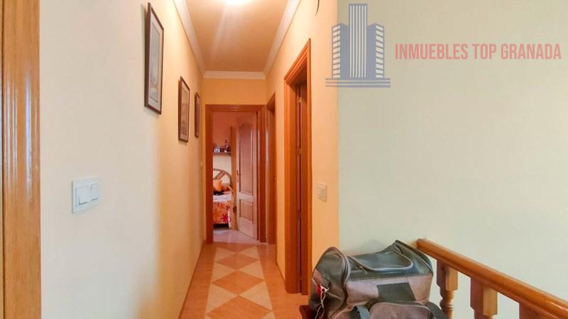 For sale of house in Moraleda de Zafayona