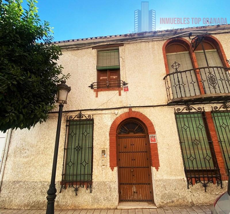 For sale of house in Churriana de la Vega