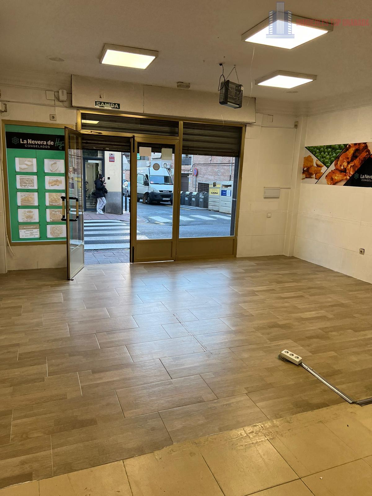 For rent of commercial in Armilla
