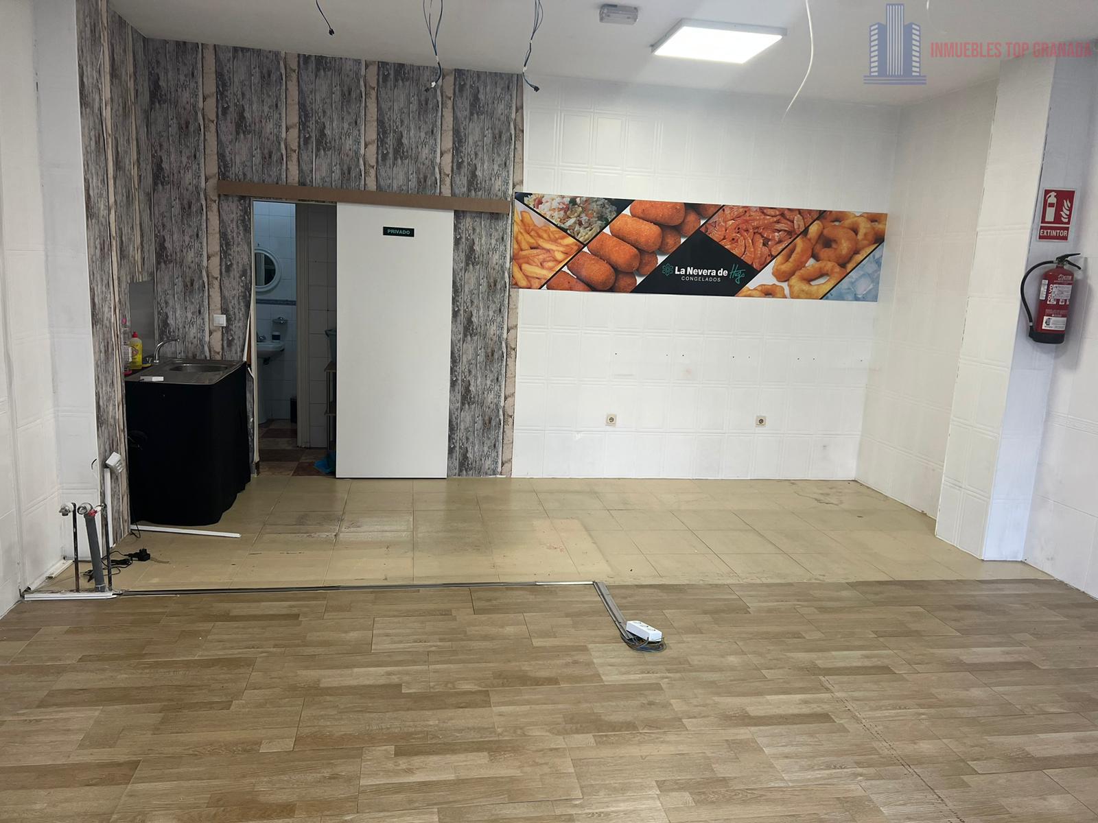For rent of commercial in Armilla