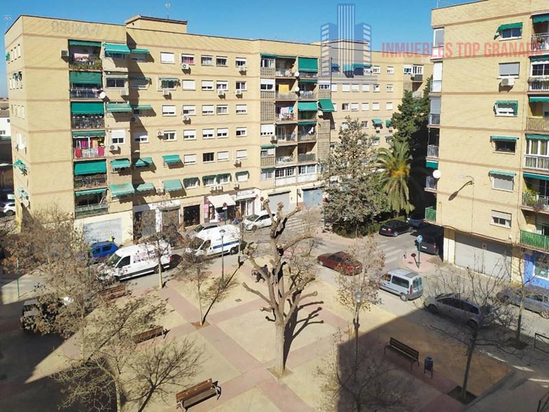 Venta de piso en Granada