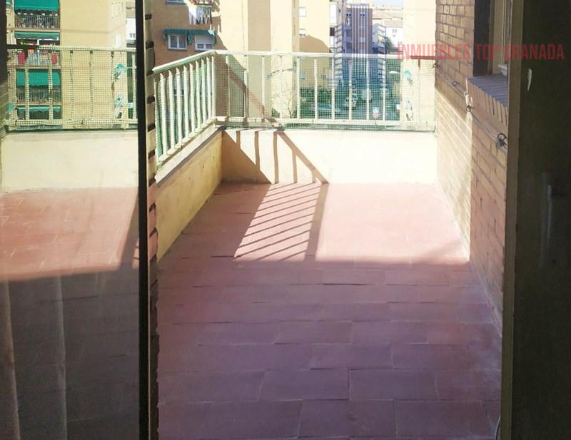 Venta de piso en Granada