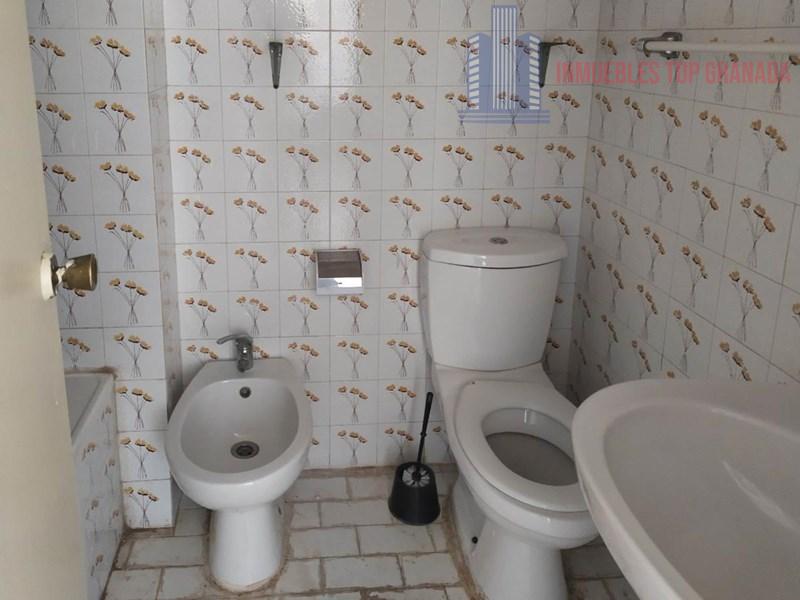 Venta de piso en Granada